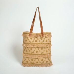 Handmade Portico patterned frayed jute tote bag